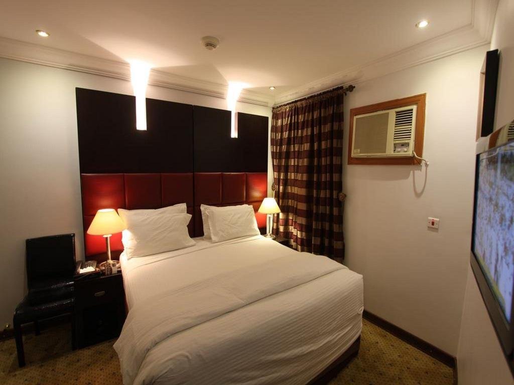 3 Star Umrah Package Blackburn
