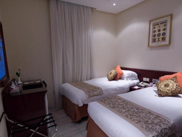 4 Star Umrah Package Blackburn