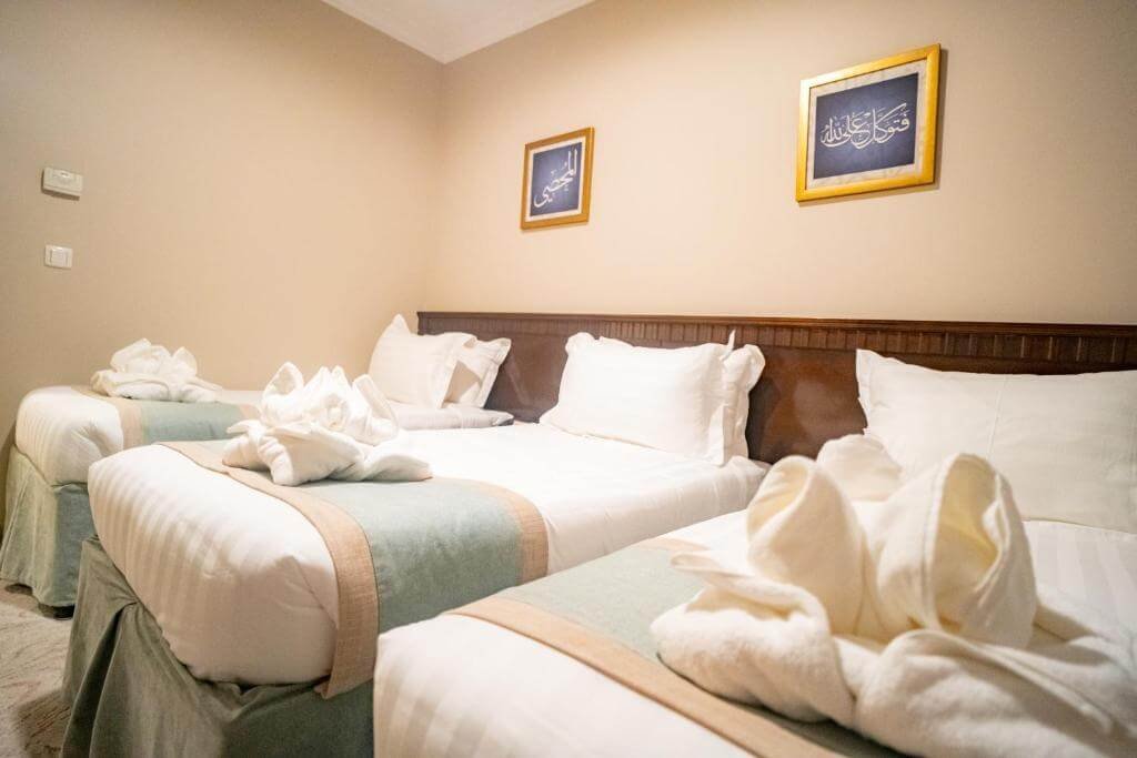October Economy Umrah Package