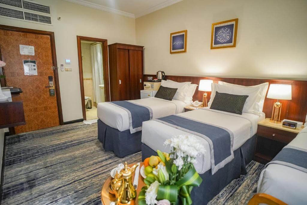 3 Star 7 Nights 2026 Umrah Package